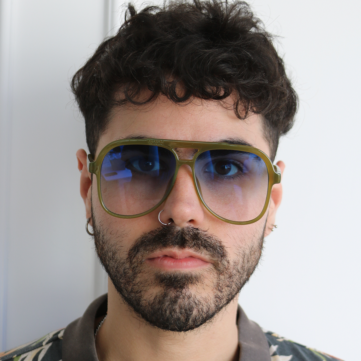 Triple Xxx Milky Green Lente Suave Espejada Azul Degrade