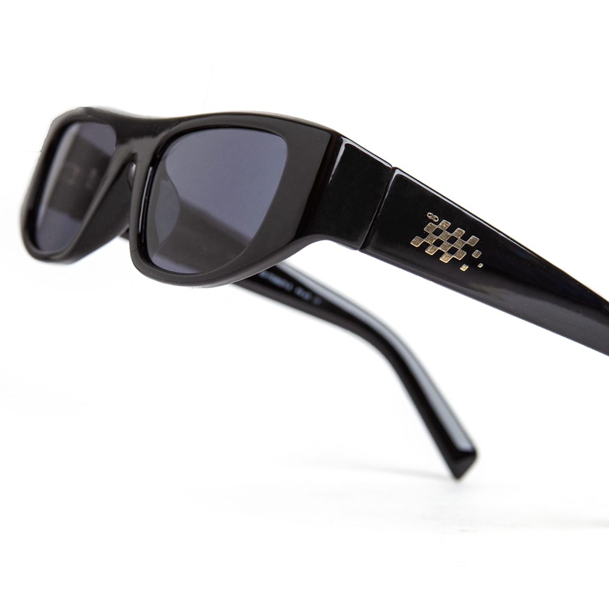 V8 Negro Brillo Lente Gris