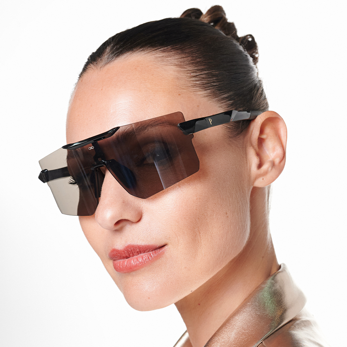 Doha Negro Brillo Lente Gris By Pampita