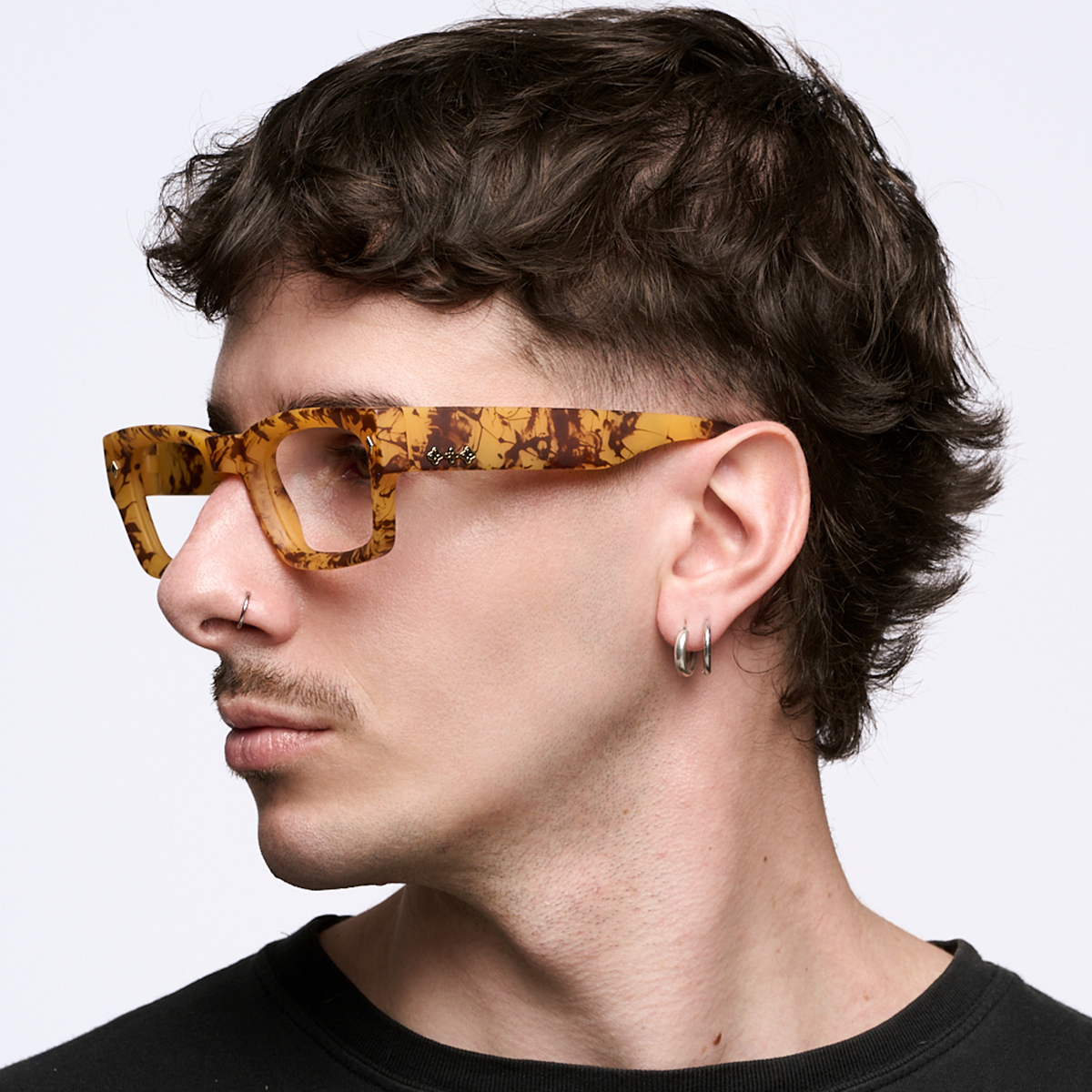 Armazon Admiration Carey Rubio