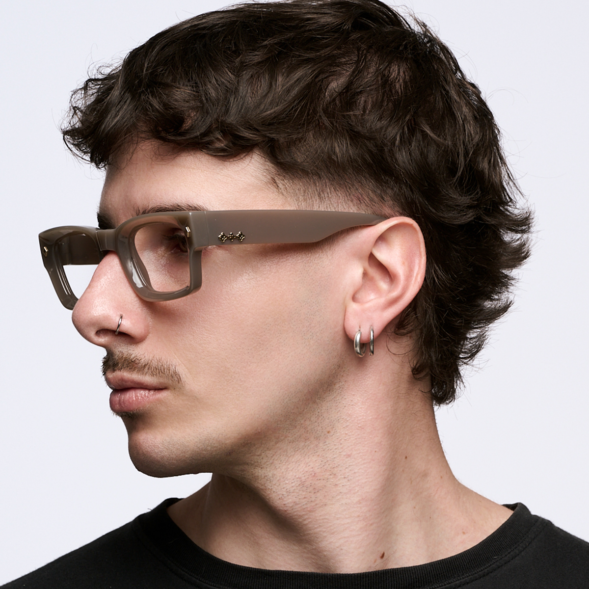 Armazon Admiration Milky Brown