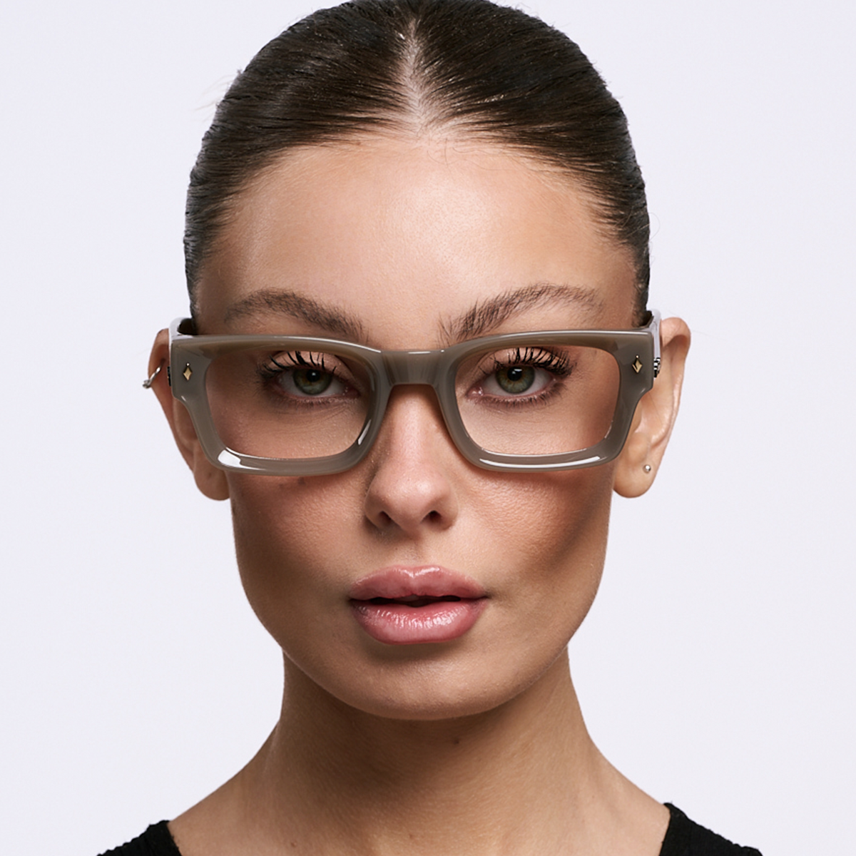 Armazon Admiration Milky Brown