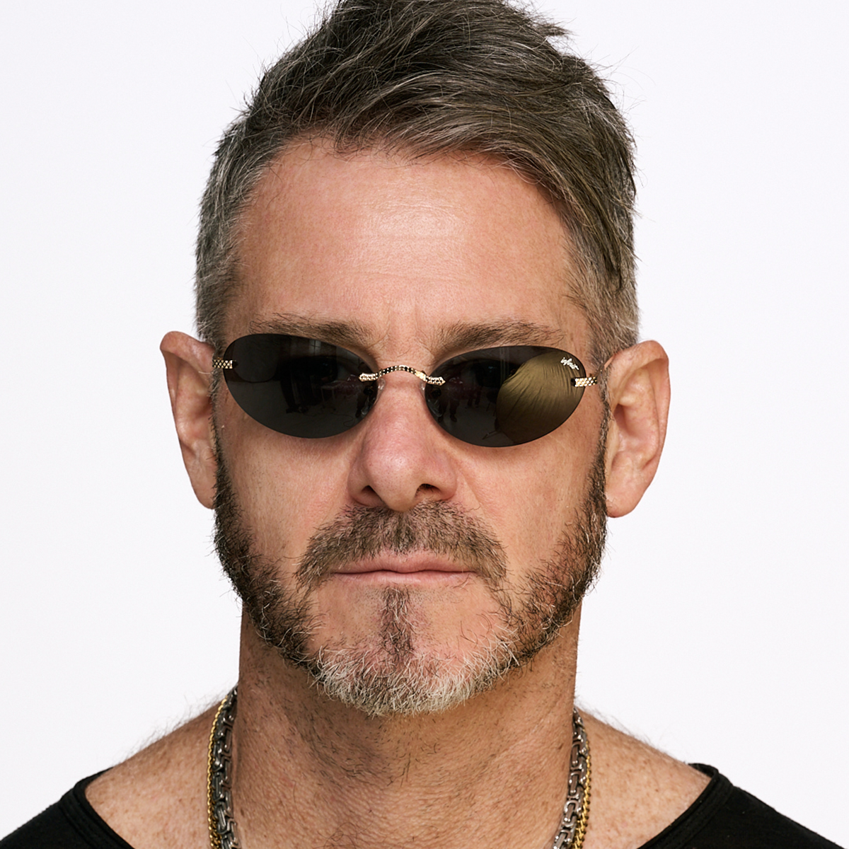 Aero Oval Gold Lente Gris