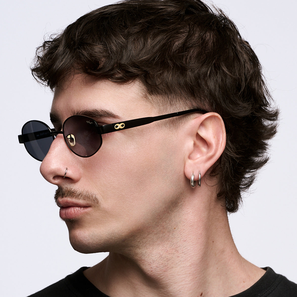 Alaska Negro Lente Gris