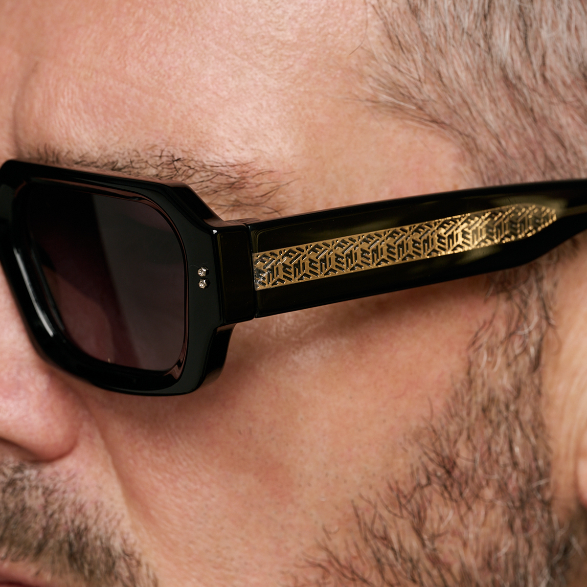 Bronx Negro Brillo Lente Gris Degrade