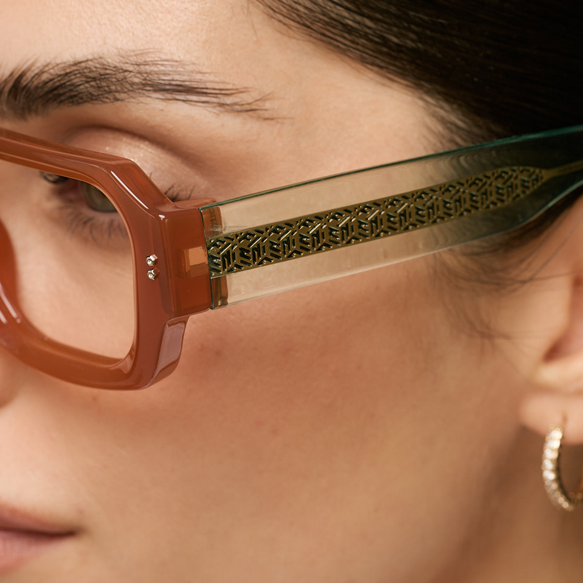 Armazon Bronx Dark Honey