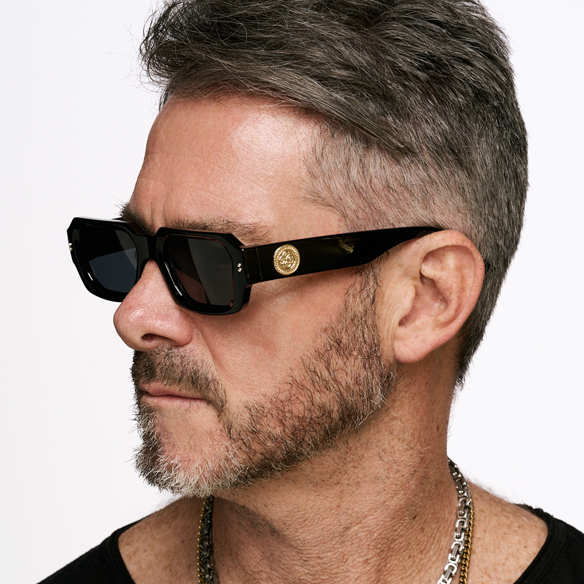 Bronx Negro Brillo Lente Gris Uroboro Metal