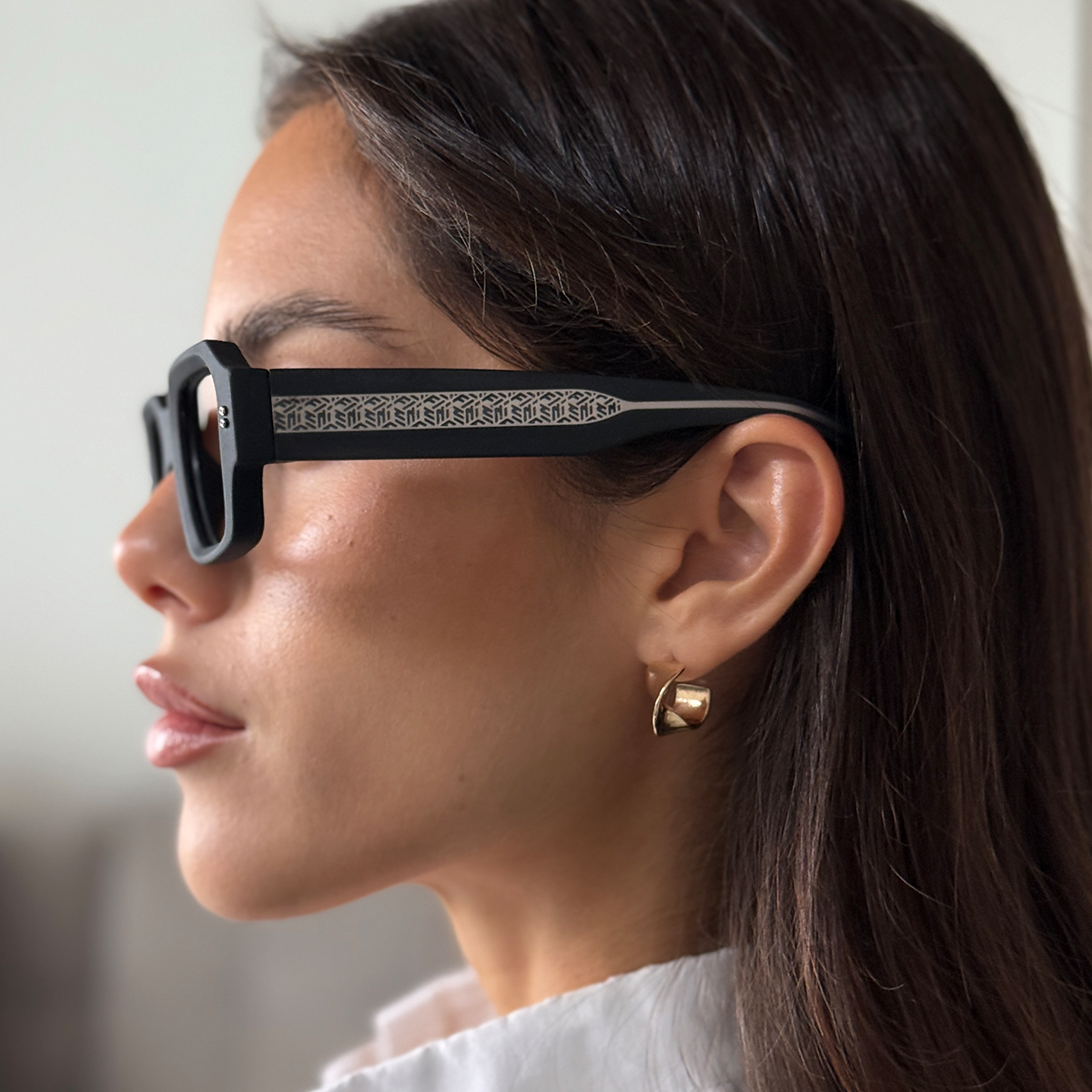 Armazon Bronx Negro Mate con Alma Metalica