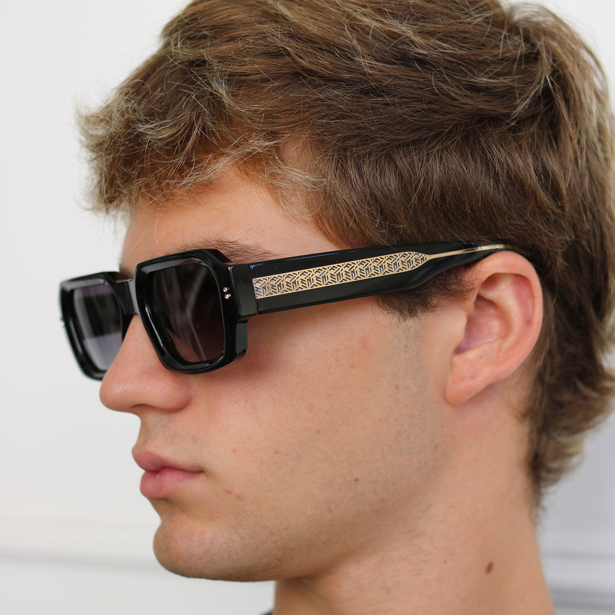 Bronx Negro Brillo Lente Gris Degrade