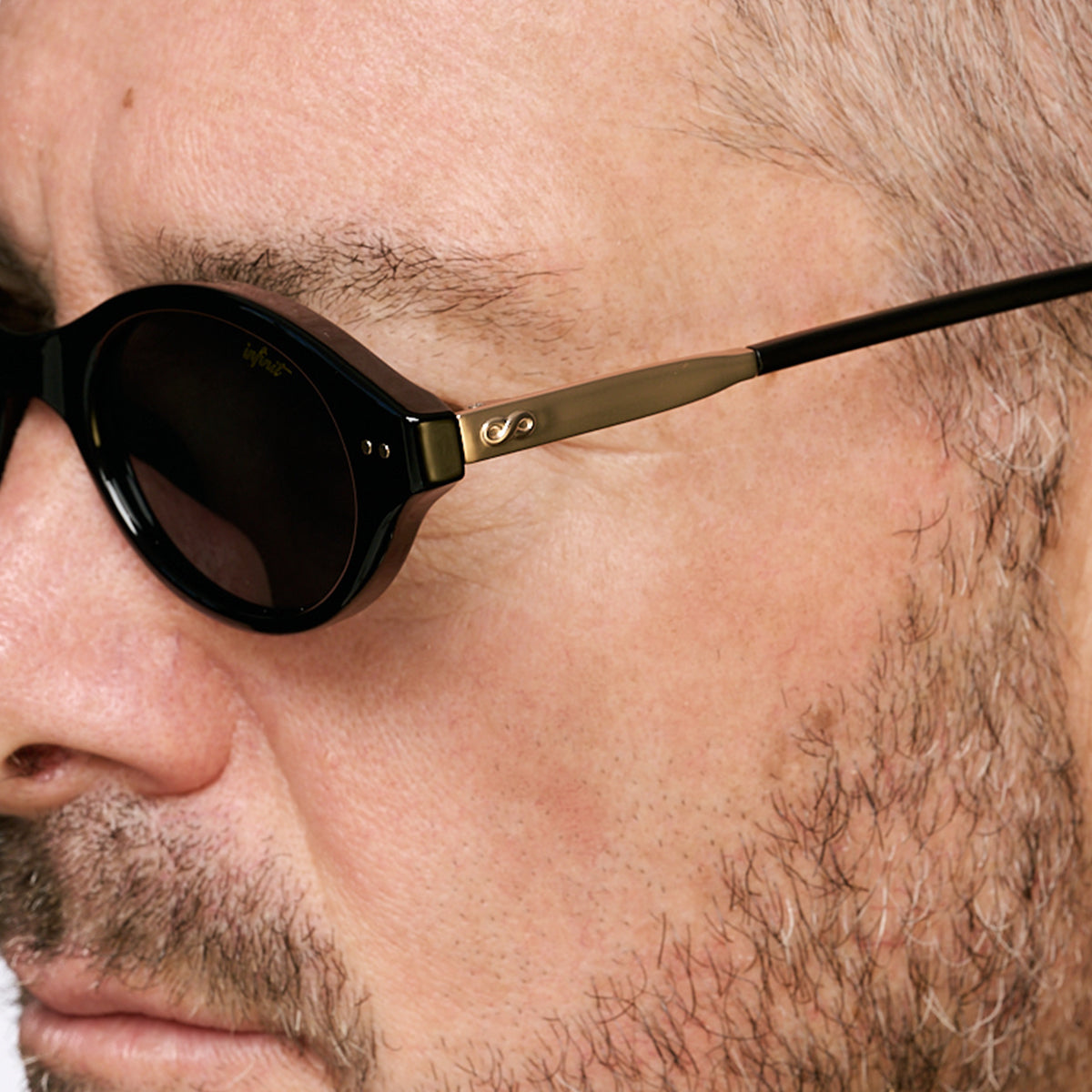 Cali Negro Brillo Lente Gris