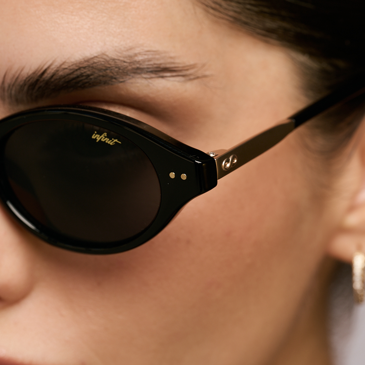 Cali Negro Brillo Lente Gris