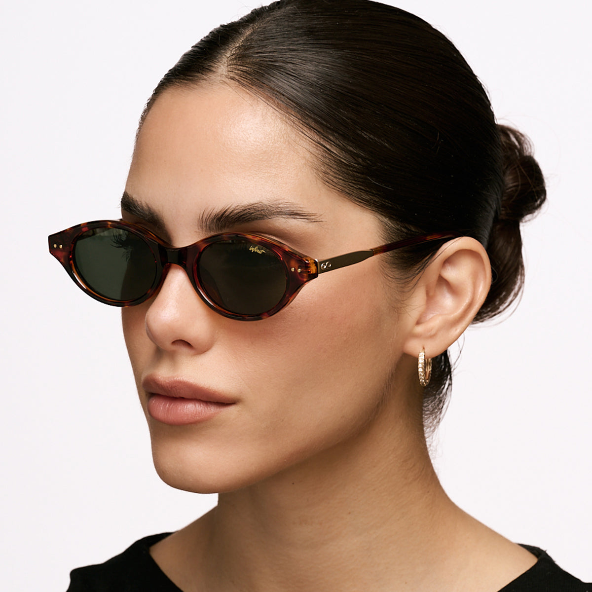 Cali Carey Lente Verde