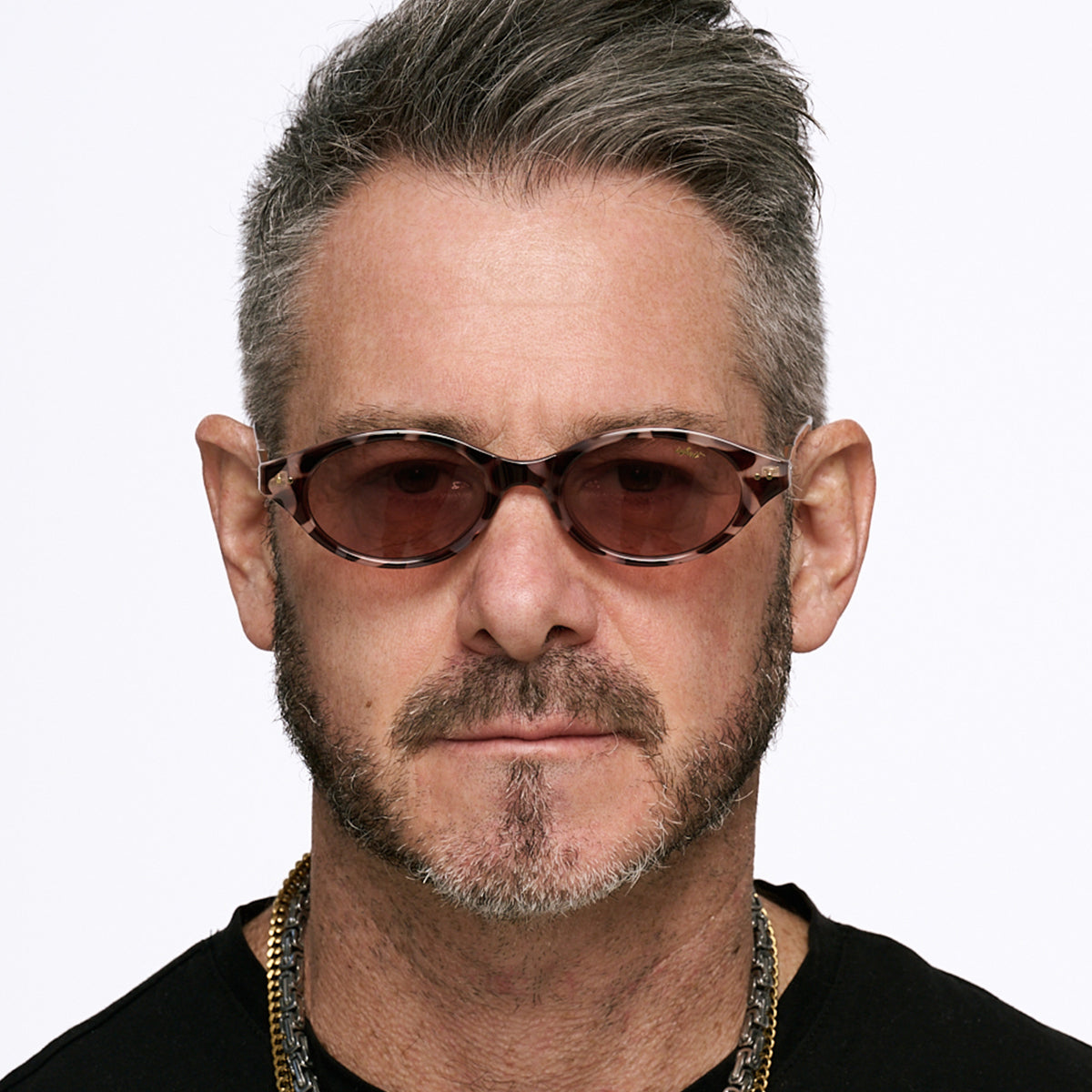 Cali Carey Rosa Lente Rosa