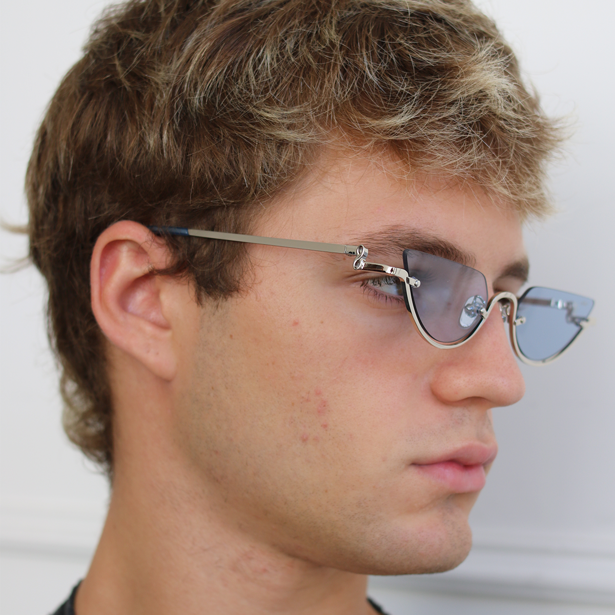 Capri Plateado Lente Celeste