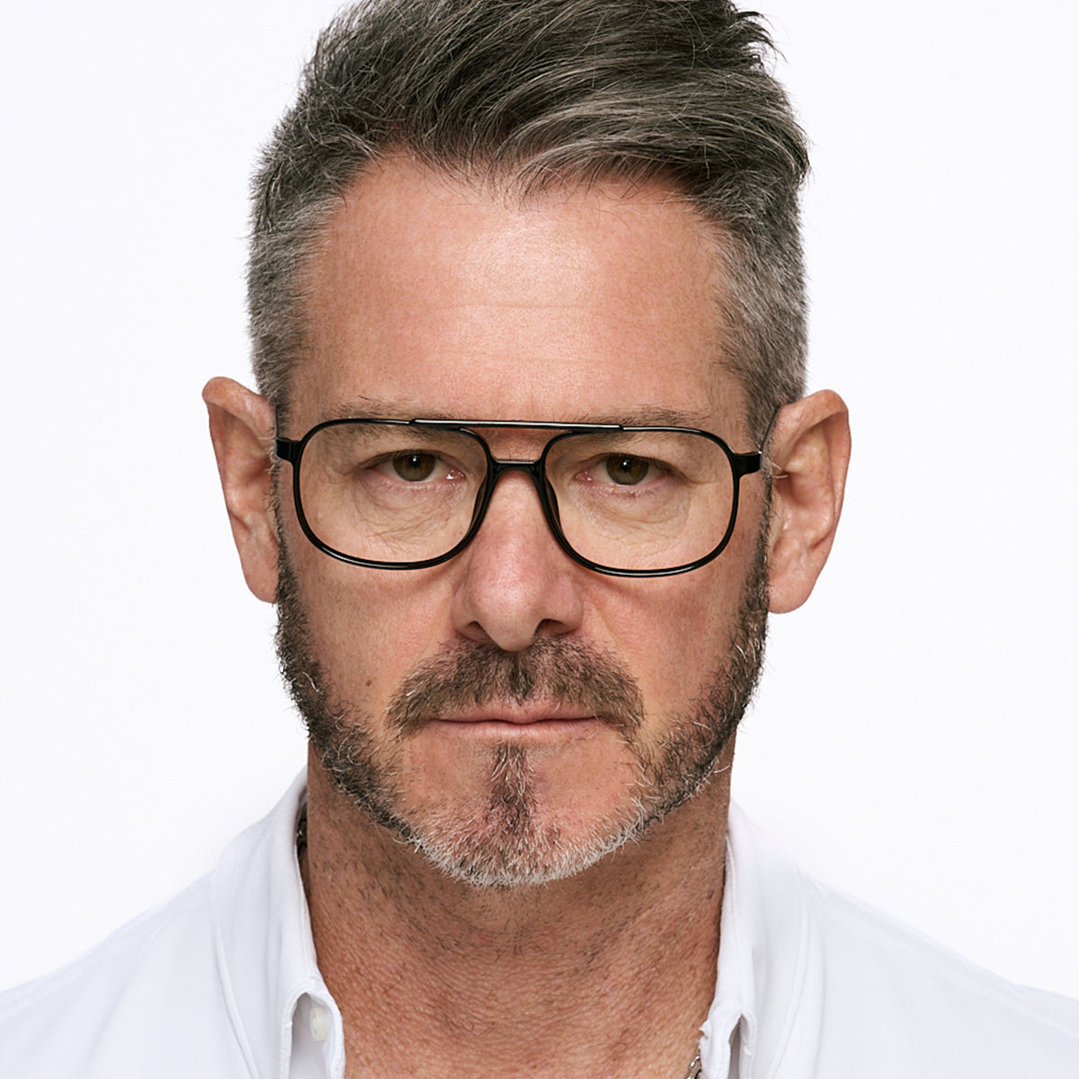 Armazon Caravan Negro Brillo