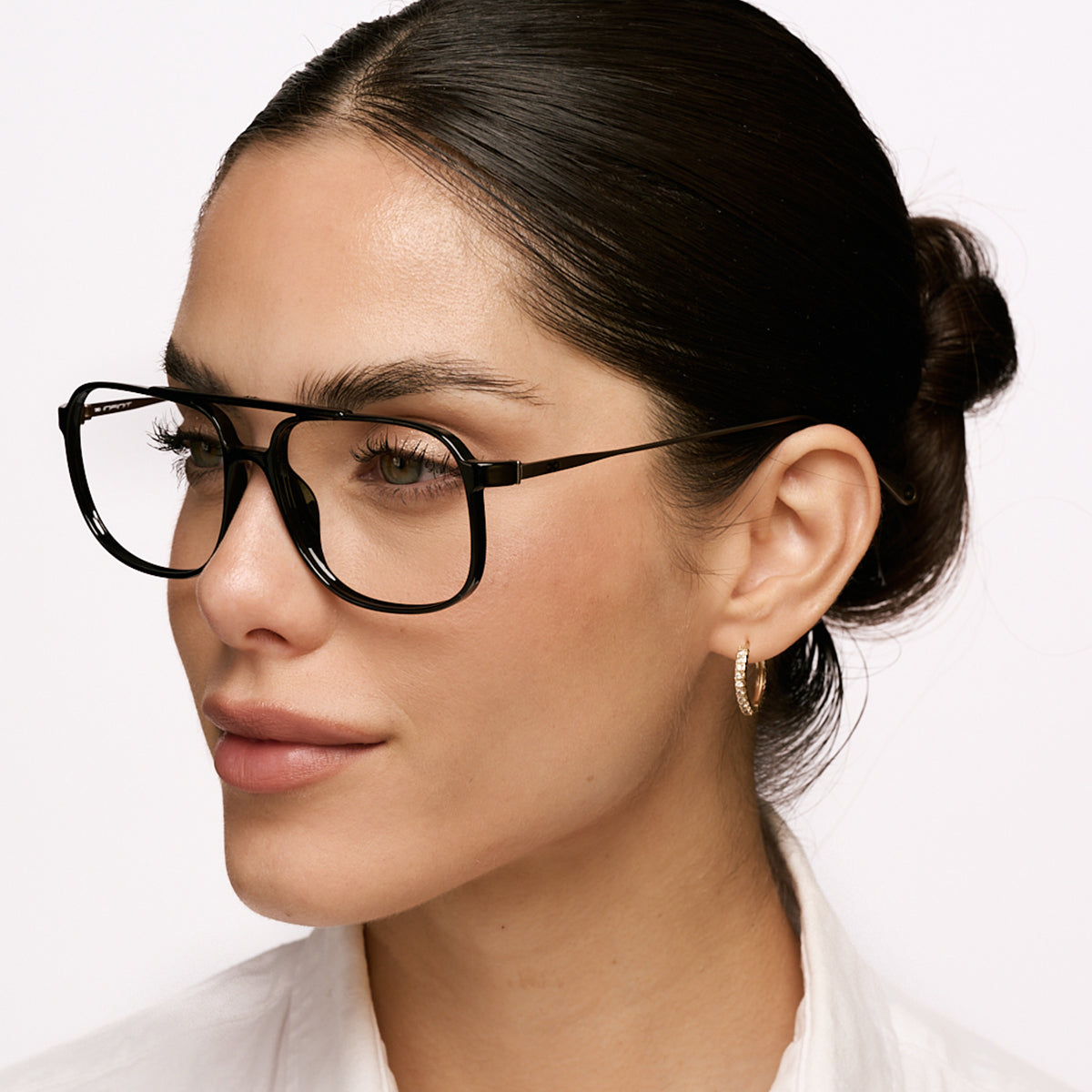 Armazon Caravan Negro Brillo