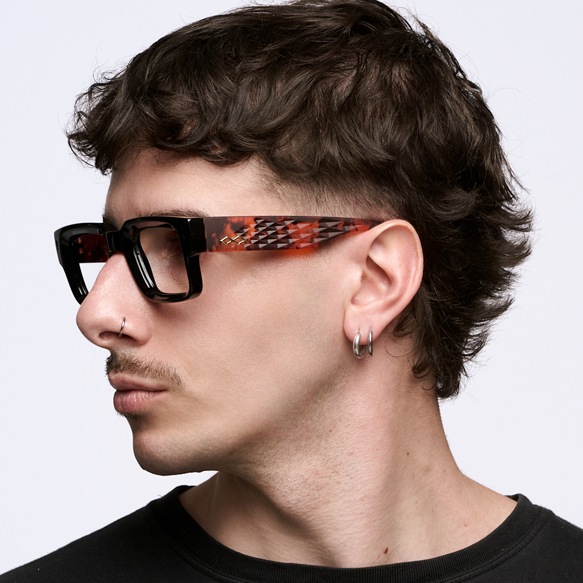Armazon Exclamation 3D Negro Brillo Carey