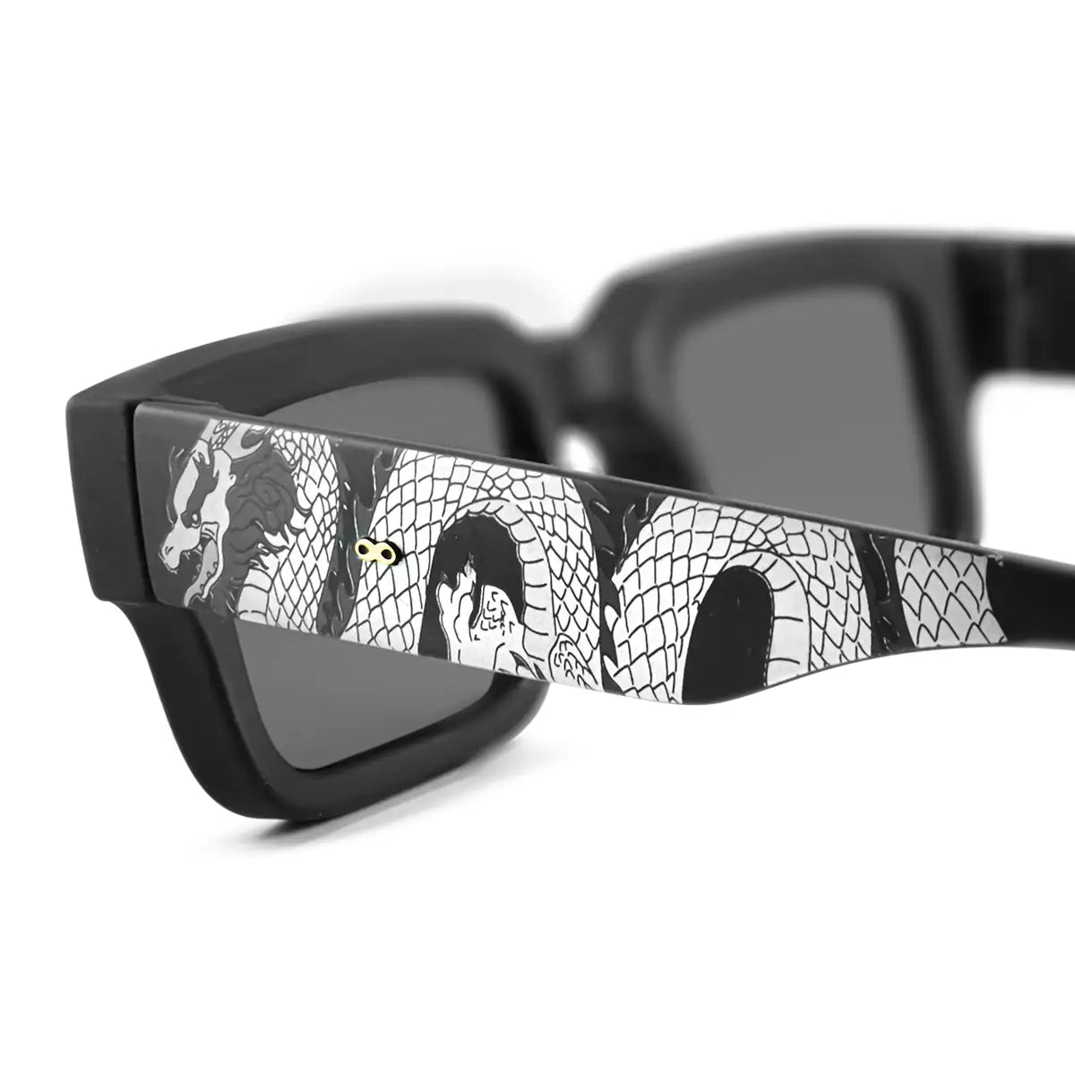 Exclamation Dragon Plateado Negro Mate Lente Gris