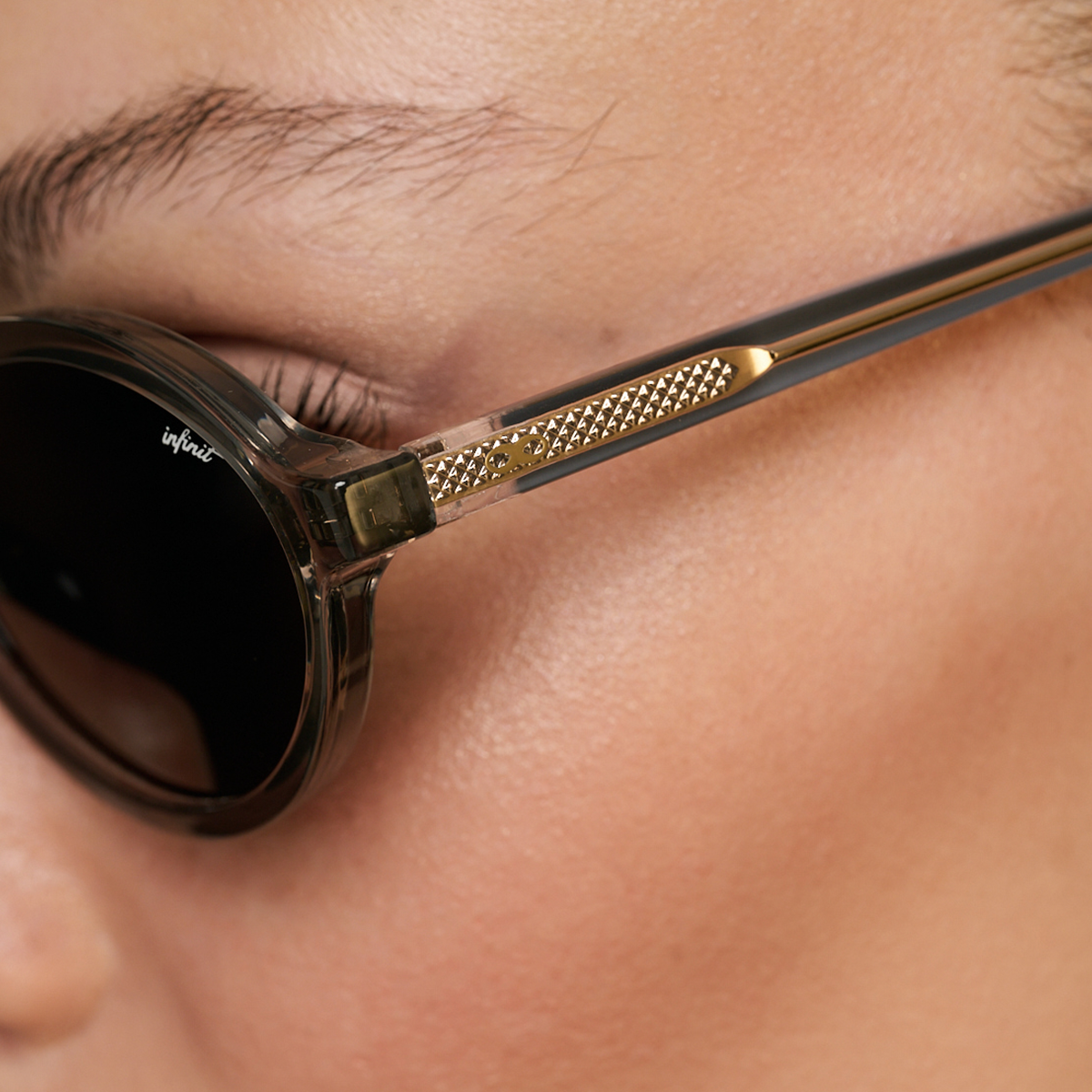 Fokus Translucido Gris Lente Gris