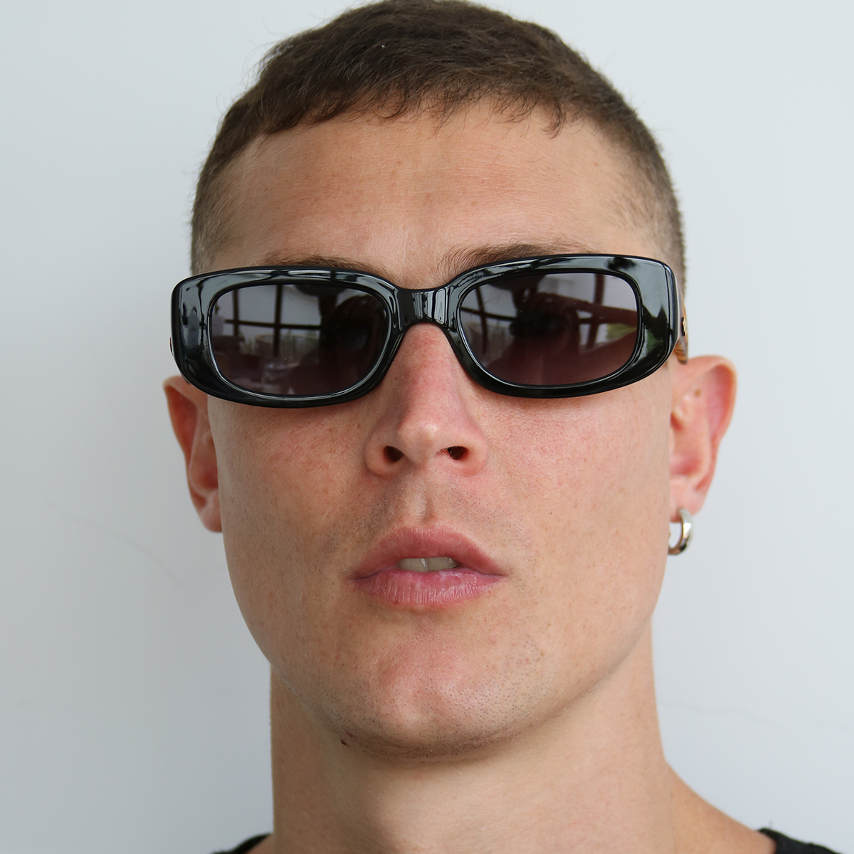 New York 3D Negro Brillo Carey Lente Gris Degrade