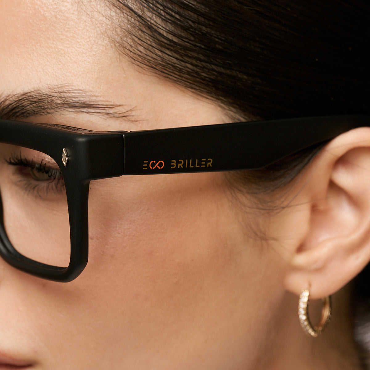 Armazon Jacobs Negro Mate Eco Sustentable