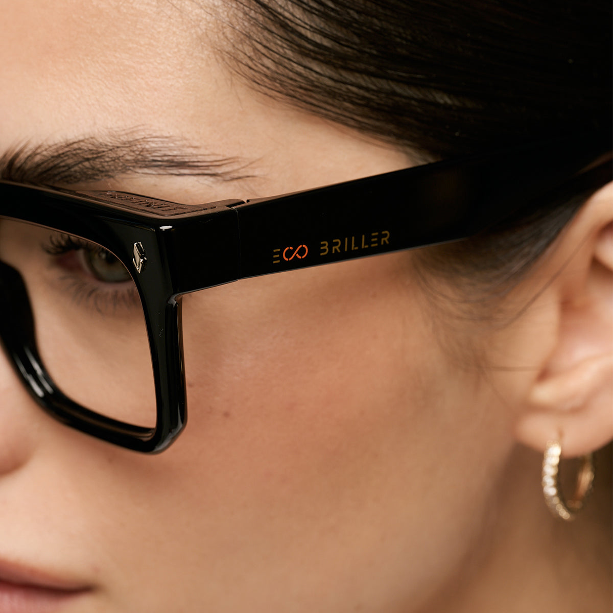 Armazon Jacobs Negro Brillo Eco Sustentable