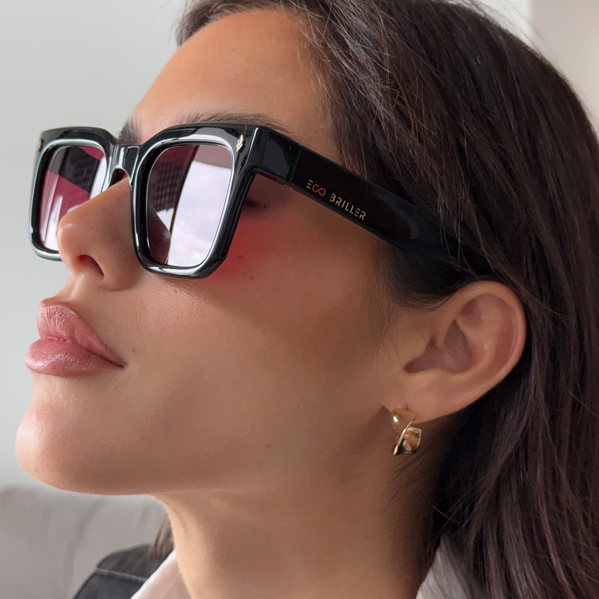 Anteojos De Sol Jacobs Negro Brillo Lente Red Retro Eco Sustentable