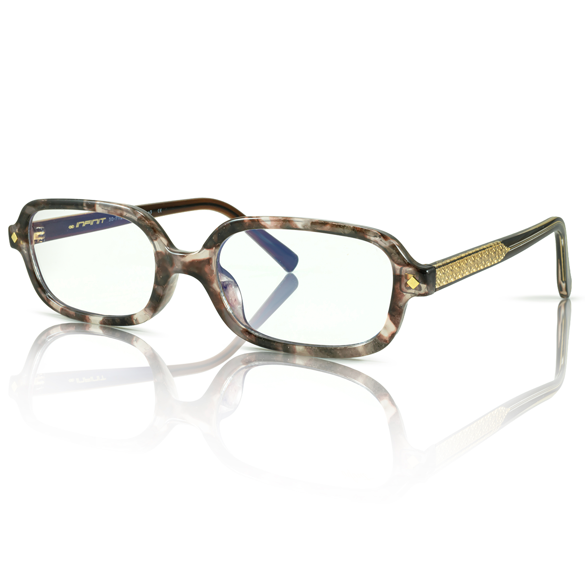 Armazon Karl Carey Rosado