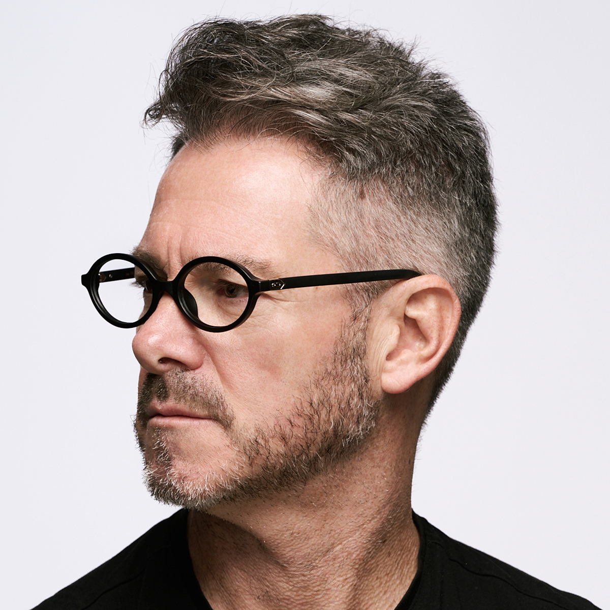 Armazon Liora Negro Mate