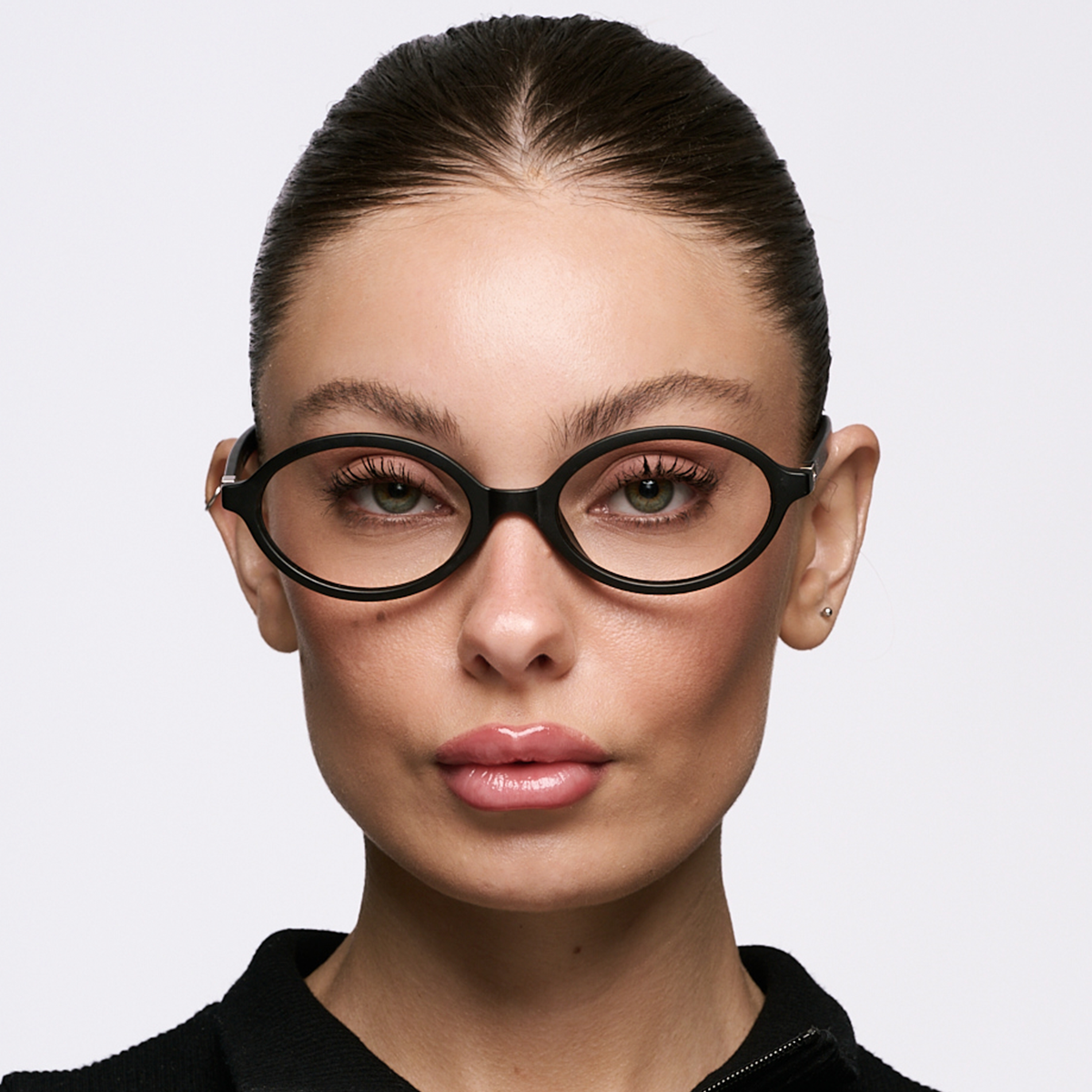 Armazon Liora Negro Mate