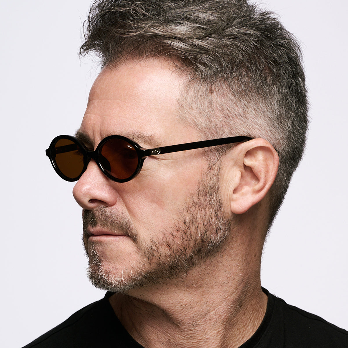 Liora Negro Brillo Lente Marron