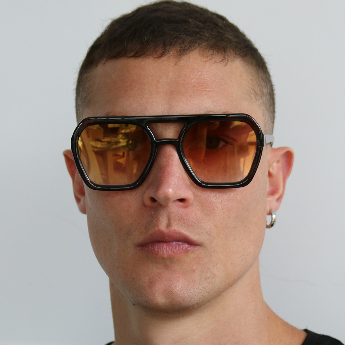 Lyon Negro Brillo Lente Suave Espejada Naranja Degrade