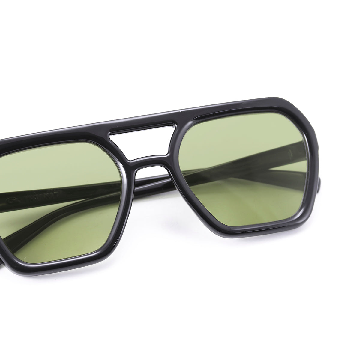 Lyon Negro Brillo Lente Verde - Anteojos 24/7