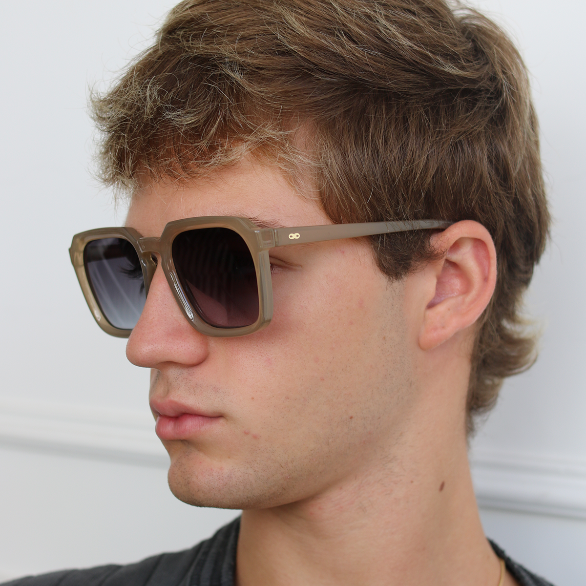 Monaco Milky Brown Lente Gris Degrade