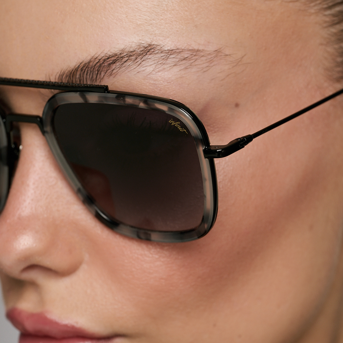 Montecarlo Carey Gris Lente Gris Degrade