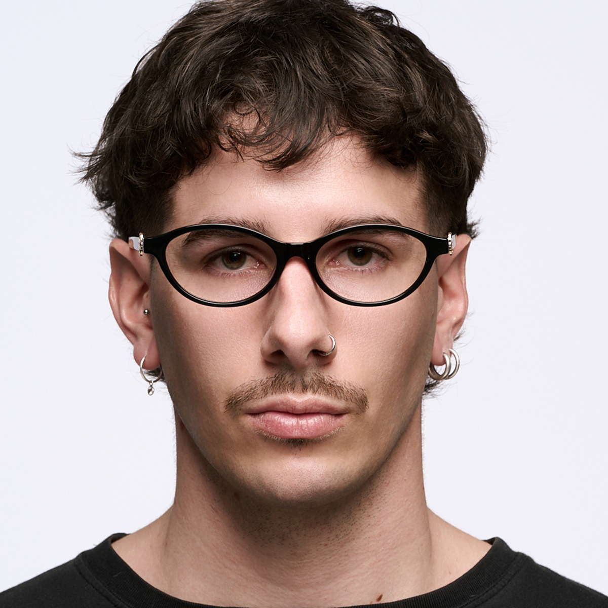 Armazon Naomi Negro Brillo
