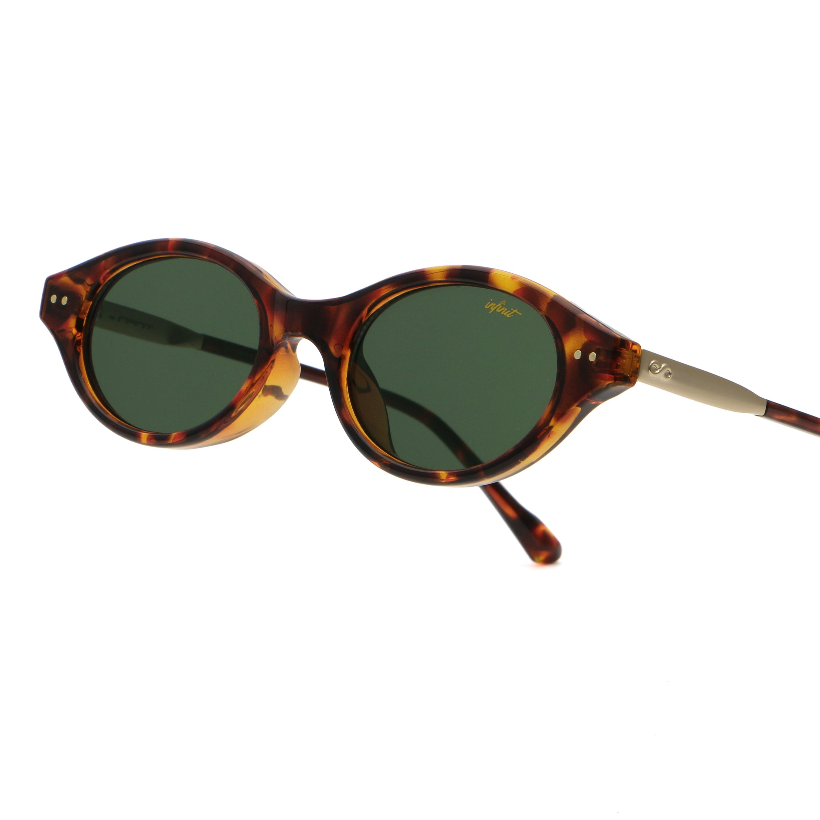 Cali Carey Lente Verde