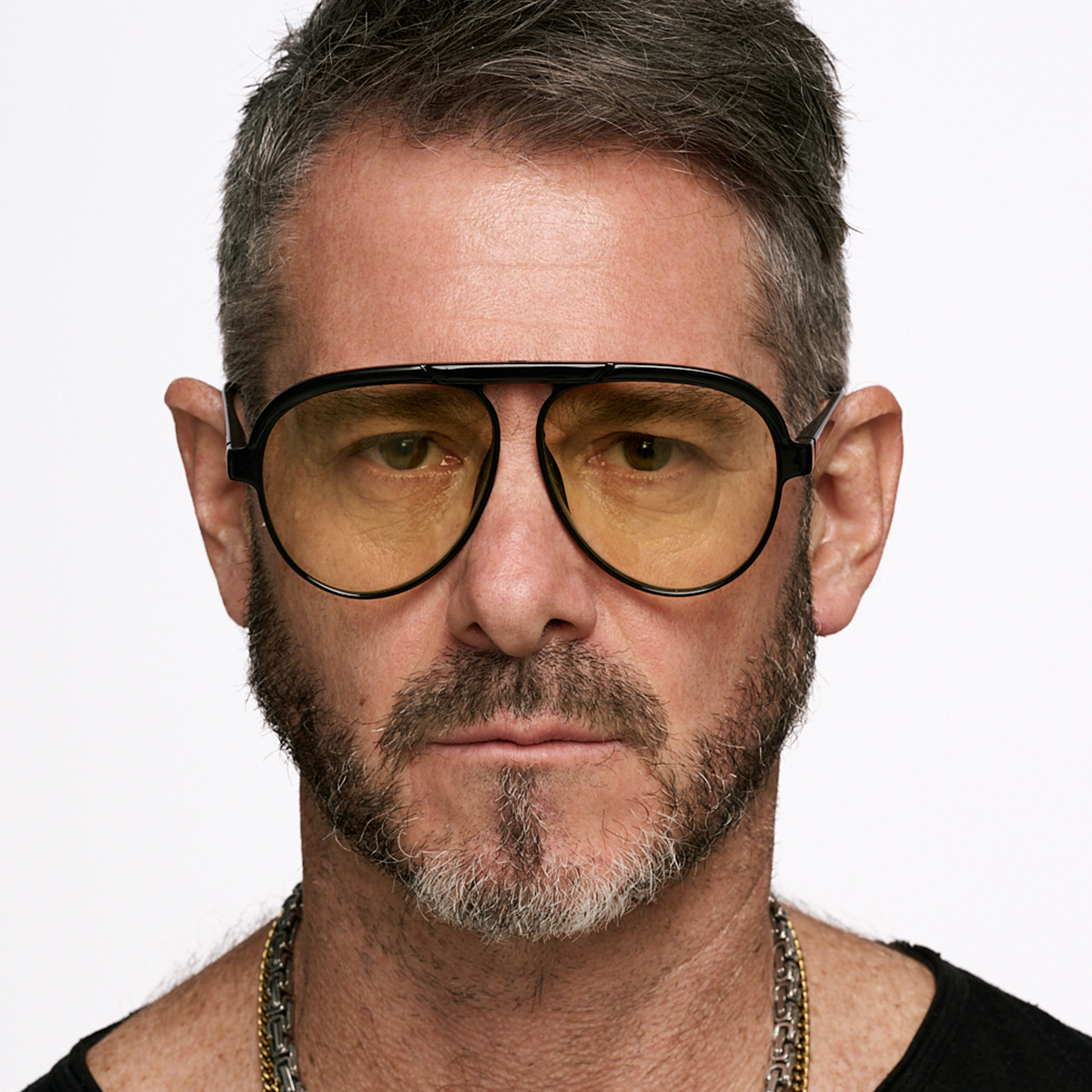 Paris Negro Brillo Lente Amarilla