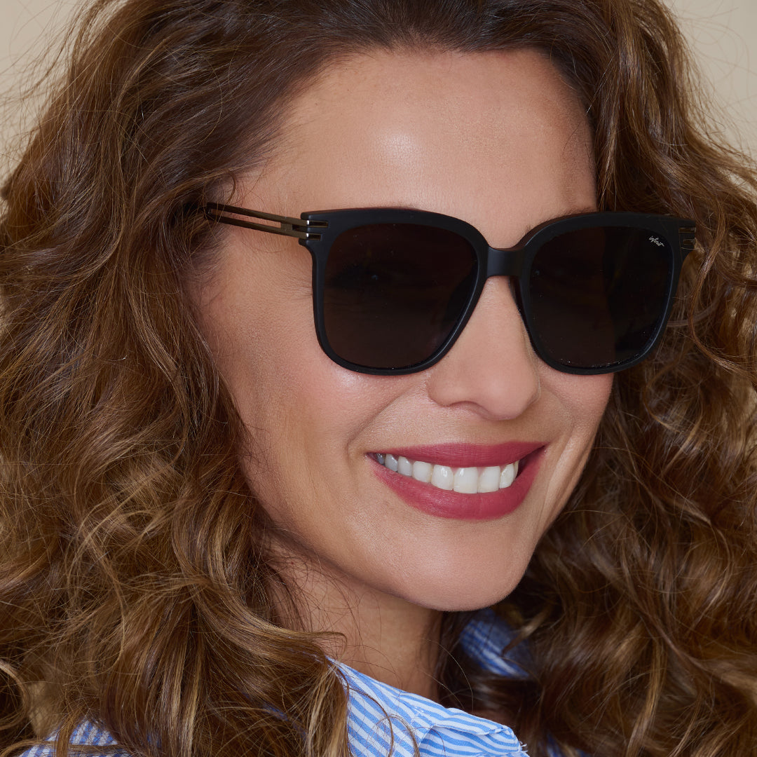 Spectra Negro Mate Lente Gris By Pampita