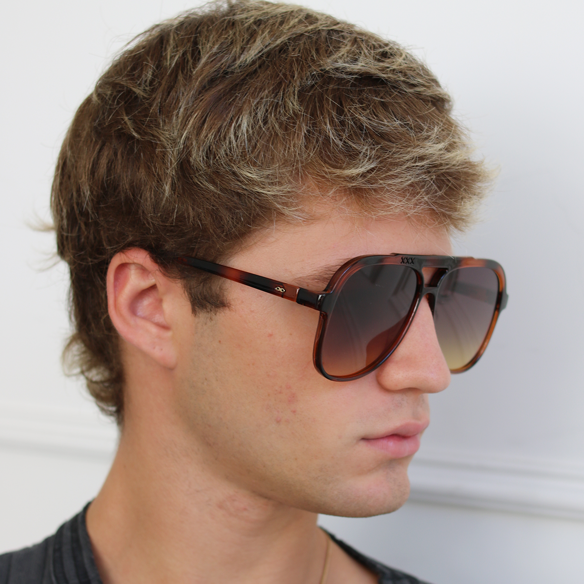 Triple Xxx Carey Lente Ambar Degrade