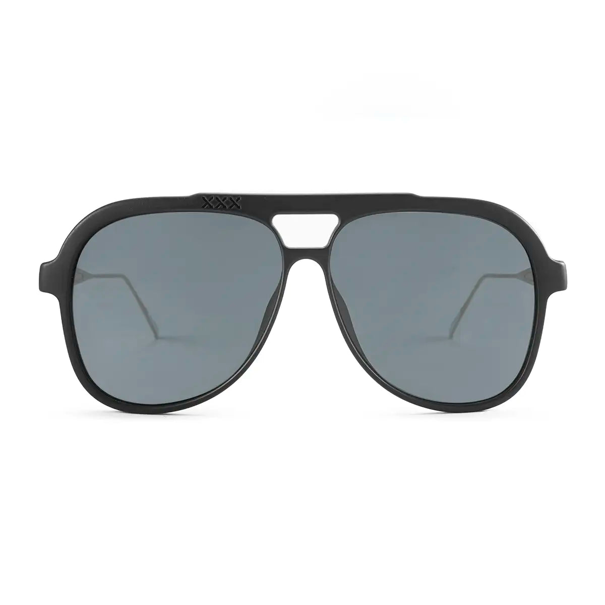 Triple Xxx Metal Negro Mate Lente Gris