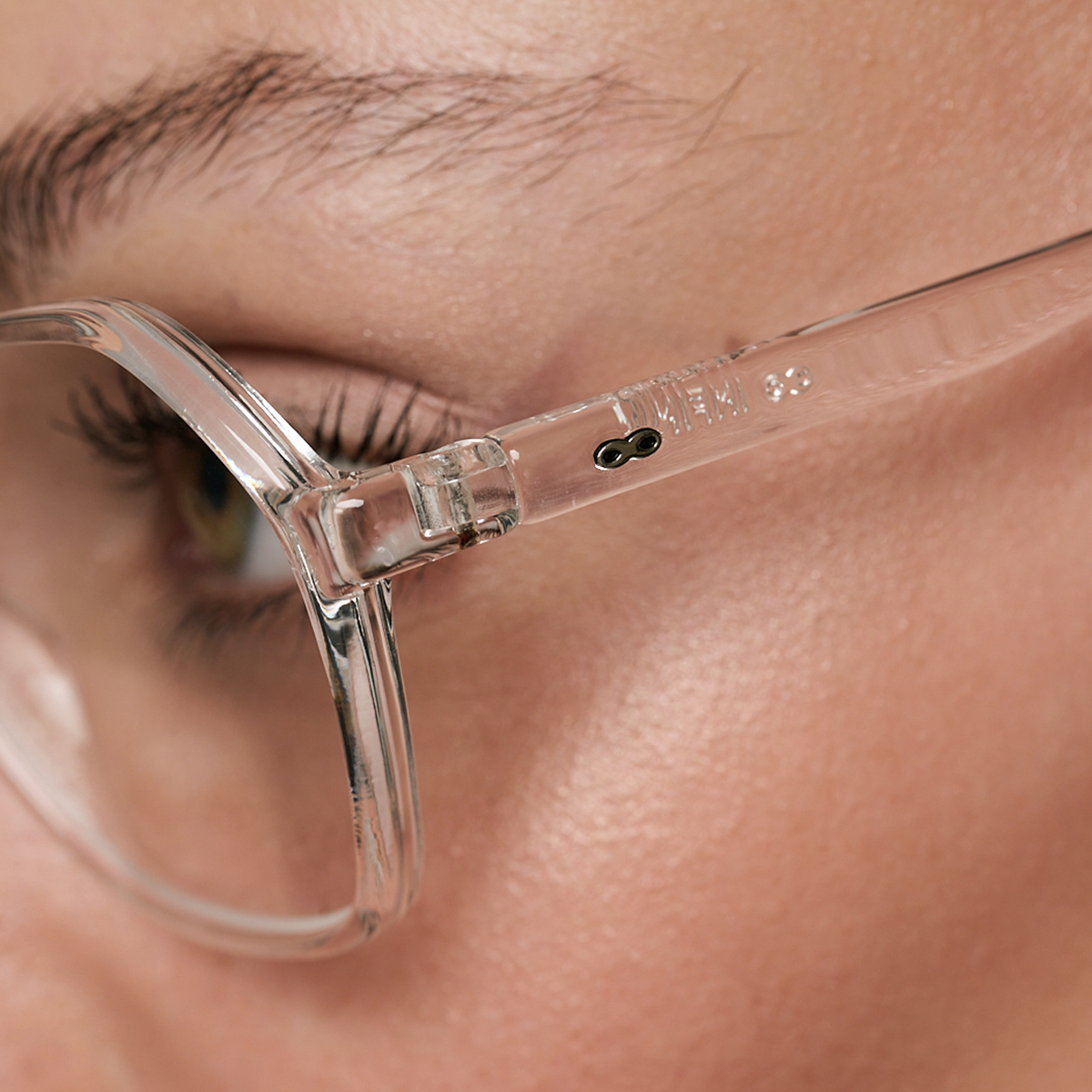 Armazon Vancouver Translúcido