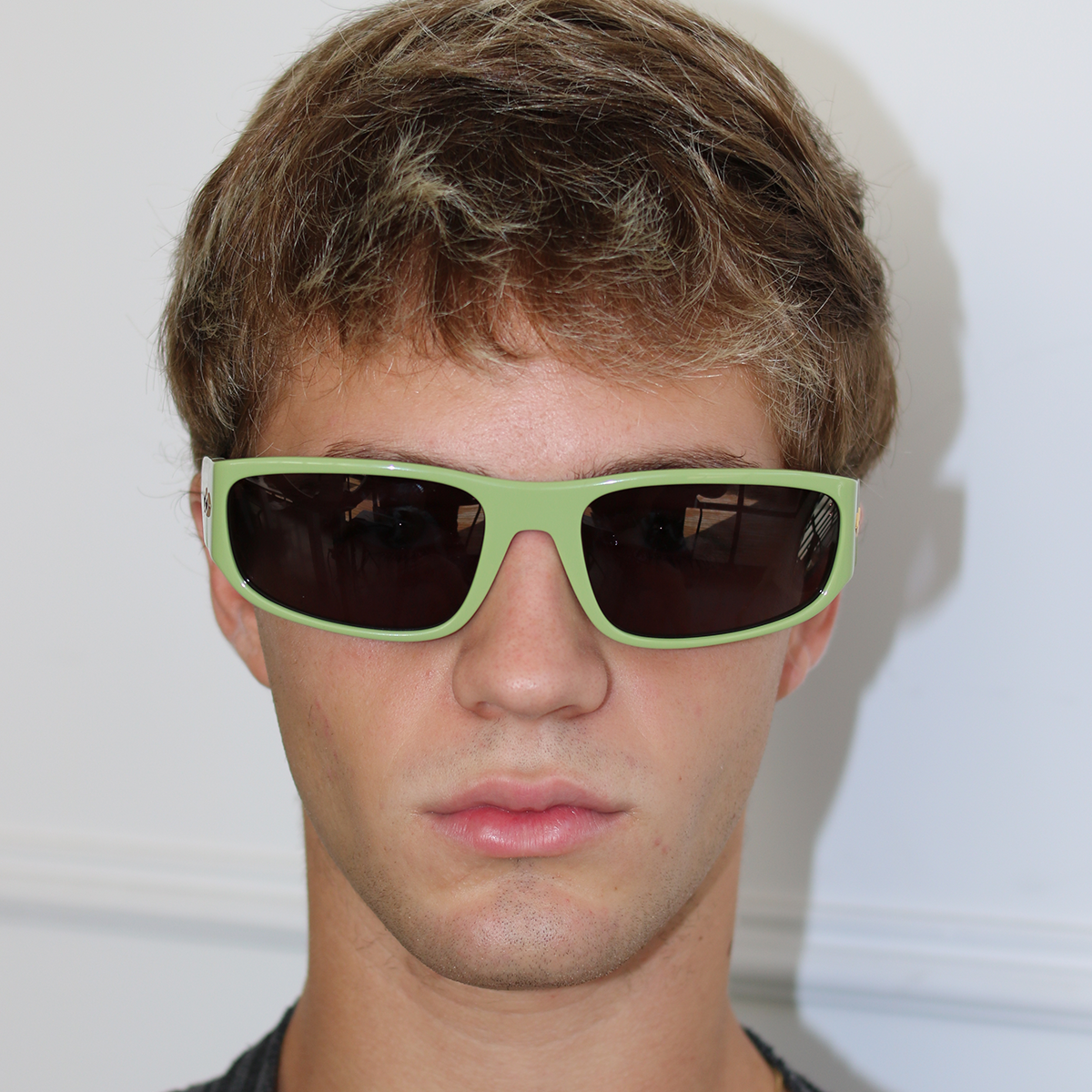 Venice Pistacho Lente Gris