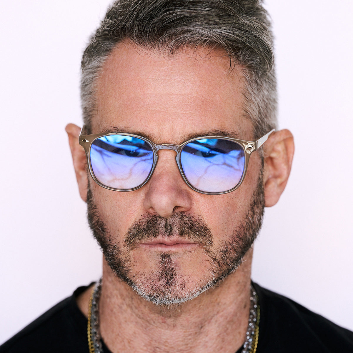 Xenote Milky Brown Lente Suave Espejada Azul Degrade