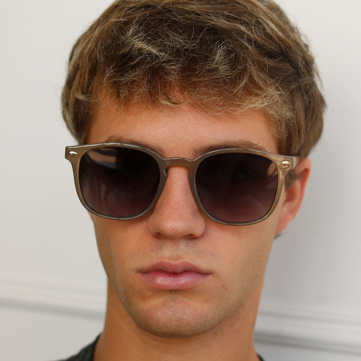 Xenote Milky Brown Lente Gris Degrade