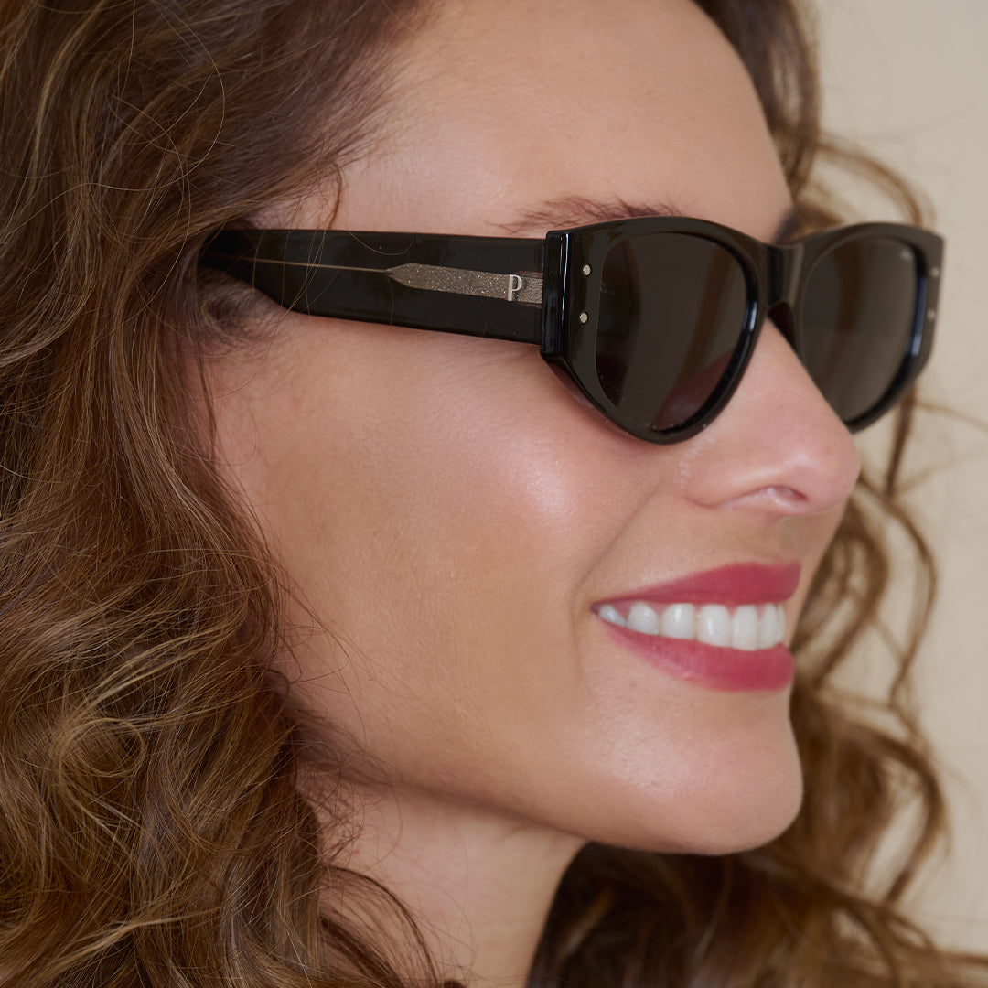 Zenia Negro Brillo Lente Gris By Pampita