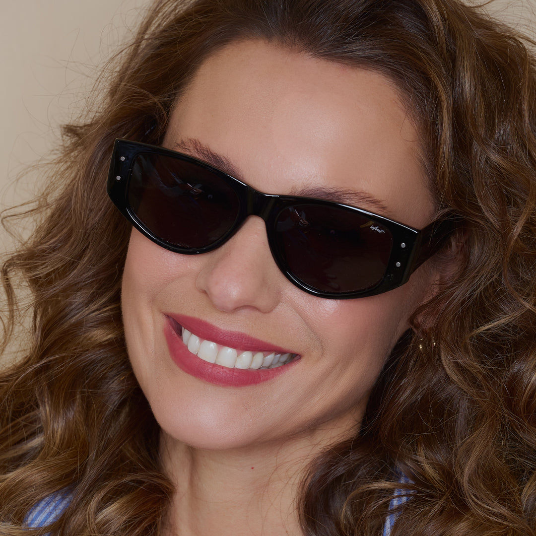 Zenia Negro Brillo Lente Gris By Pampita