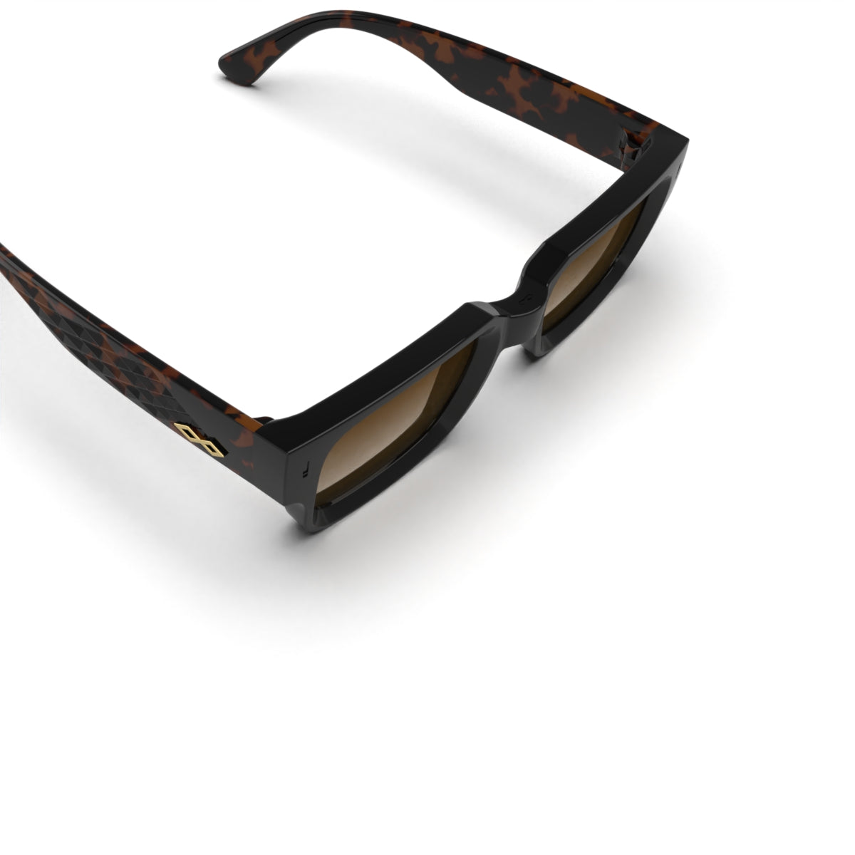 Exclamation 3D Negro Brillo Carey Lente Marron Degrade