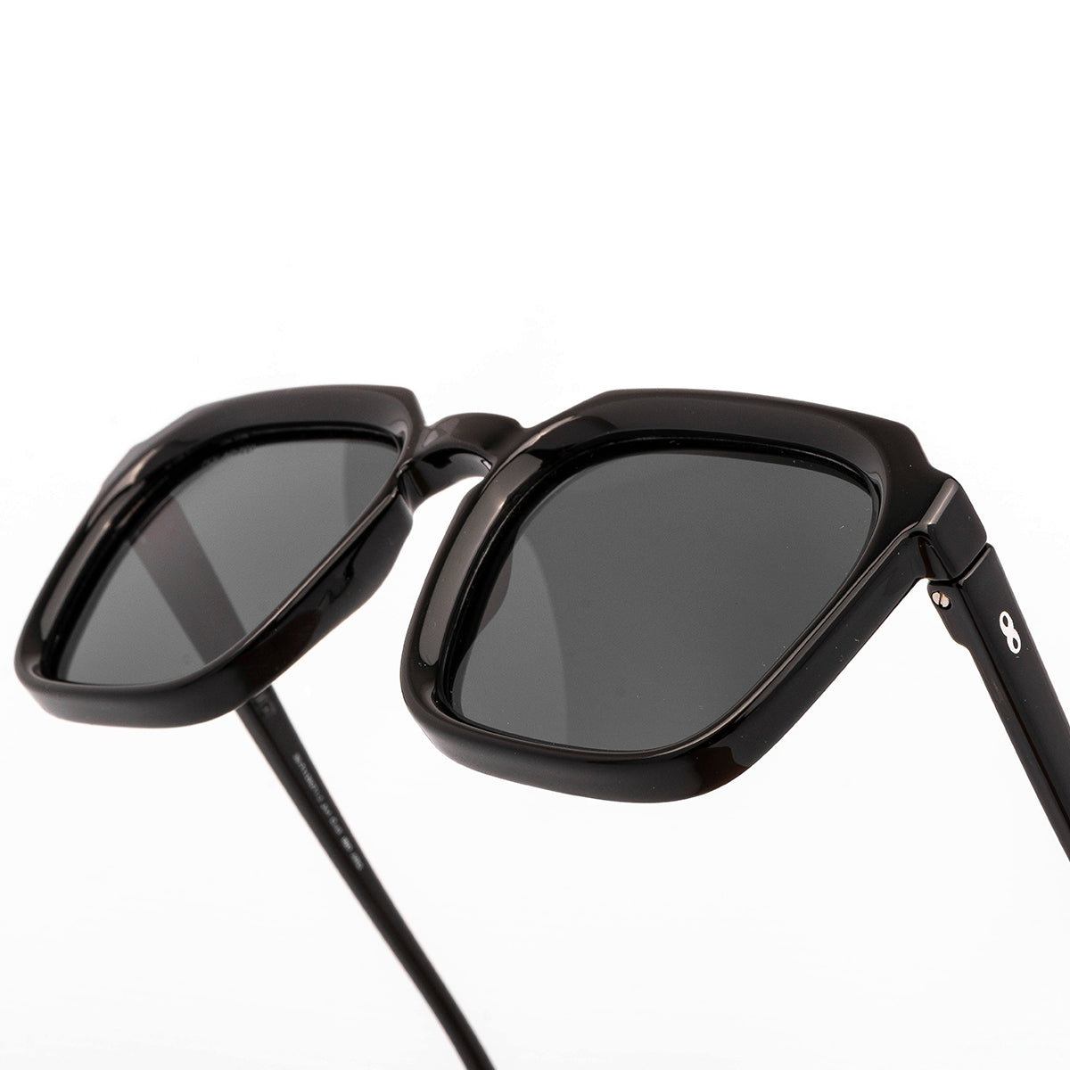 Monaco Negro Brillo Lente Gris Polarizado