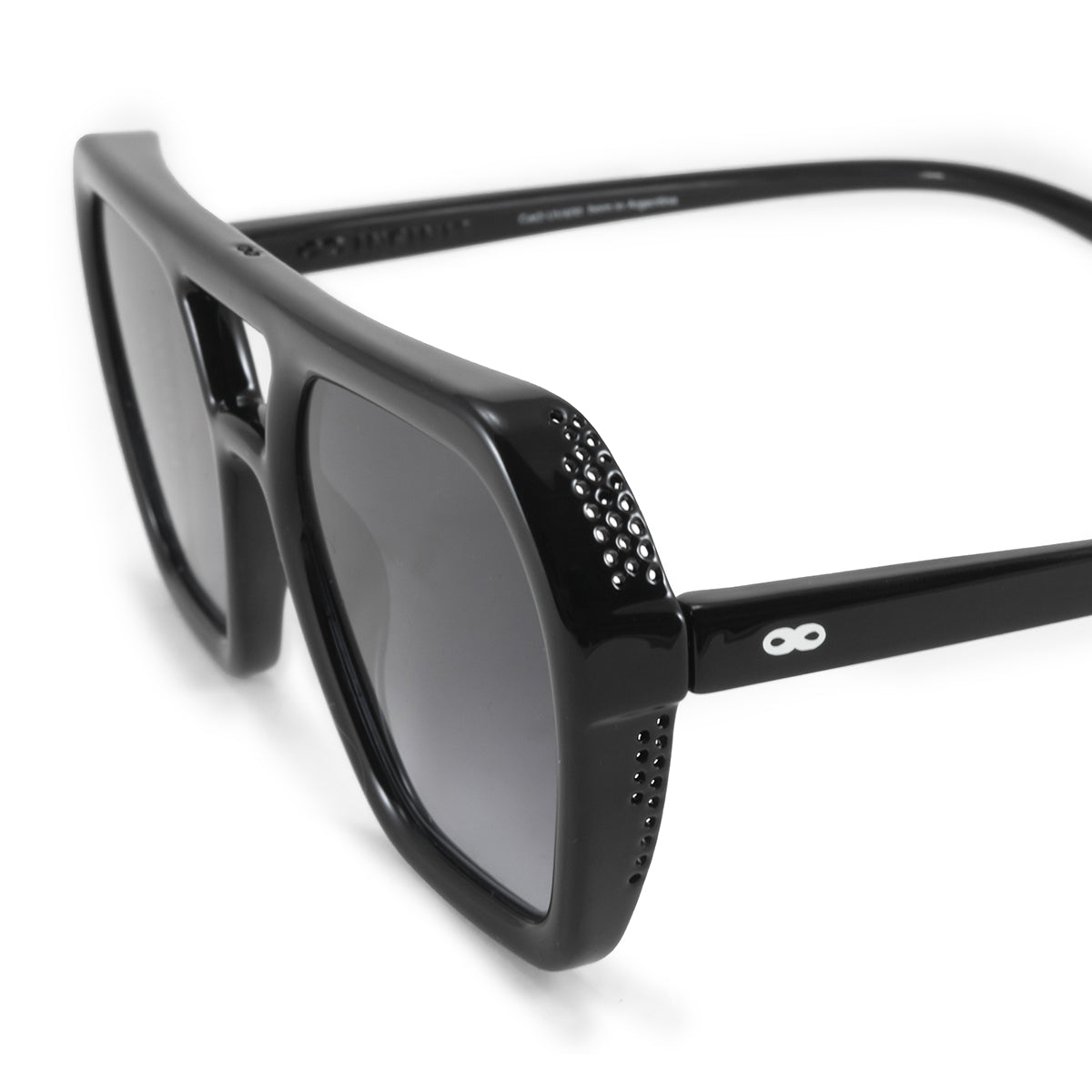 Lyon Negro Brillo Lente Gris Degrade